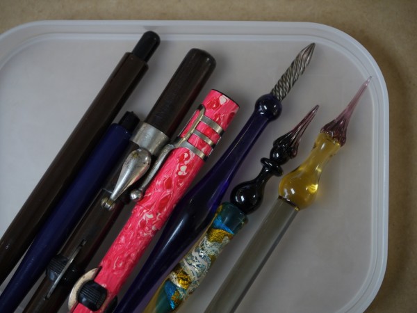 Glass pens and glass-nibbed pens